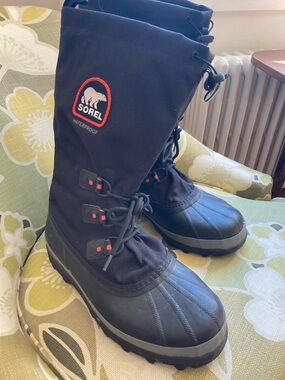 Like New Sorel Boots